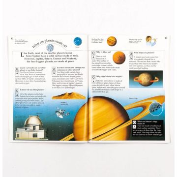 K/M Outer Space- marea carte despre spatiu (911/OUKM)