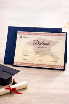 Certificat de absolvent gradinita/ciclul primar/ciclul gimnazial/liceu 2026 cu suport premium din catifea